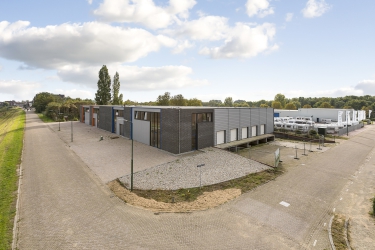 Koninginnedijk 730 en 730a te Grave in zijn geheel succesvol verkocht!