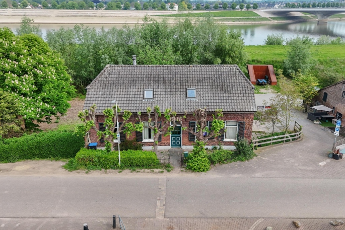 Oosterhoutsedijk 18, 6663 KS, Lent